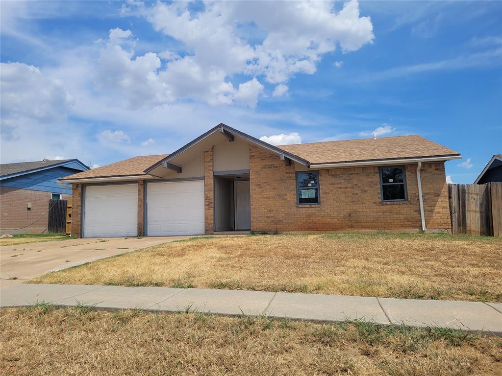 10012 S Douglas Avenue Property Photo 1