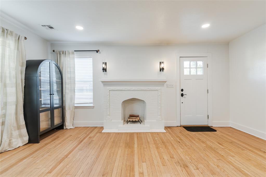 114 Nw 31st Street Property Photo 4