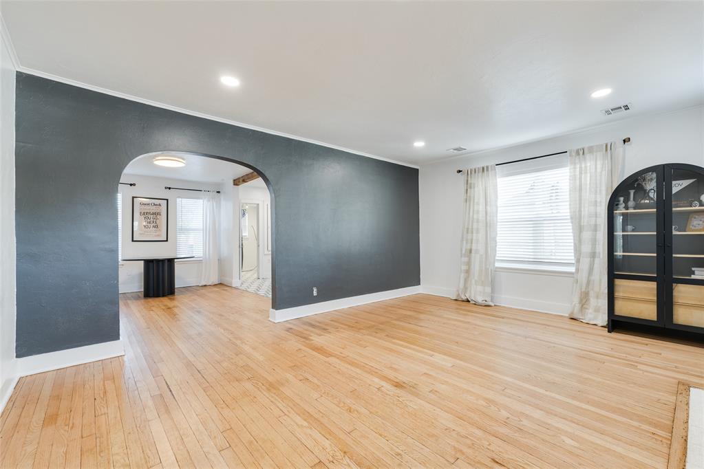 114 Nw 31st Street Property Photo 9