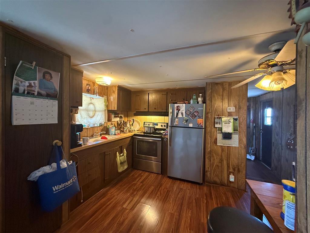 11829 Little Road Property Photo 6
