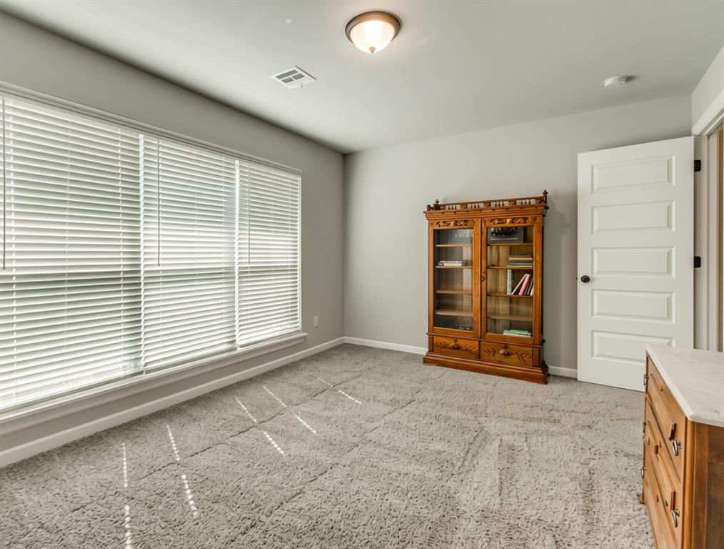 2100 Norwood Drive Property Photo 30