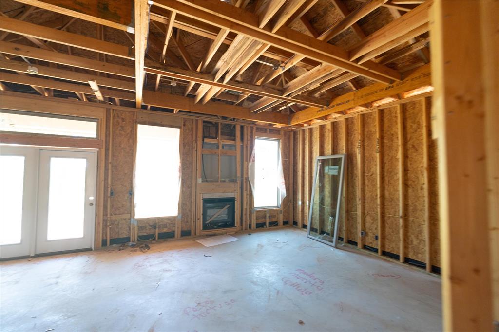 17155 Billy Road Property Photo 2