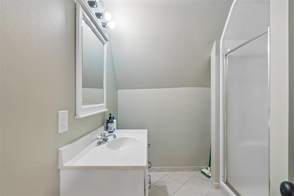 600 Sherwood Lane Property Photo 33
