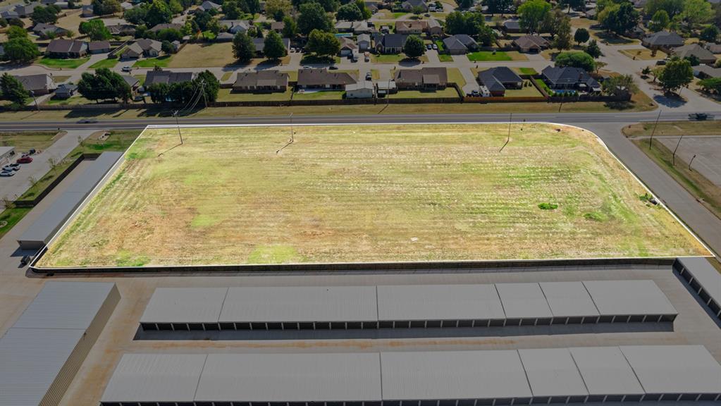 N Clear Springs Road Property Photo 11