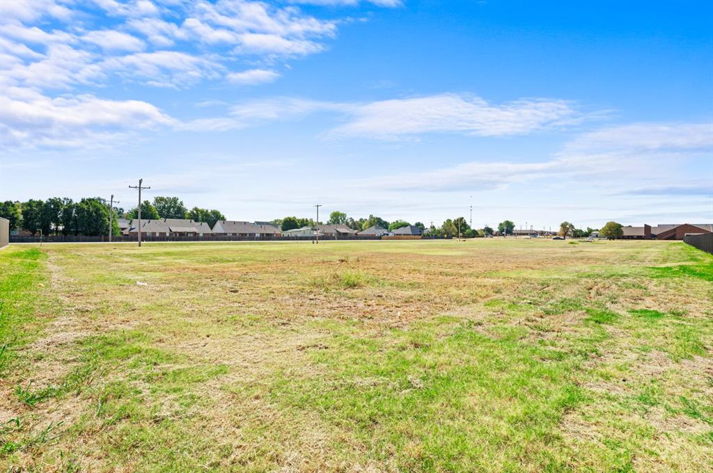 N Clear Springs Road Property Photo 25