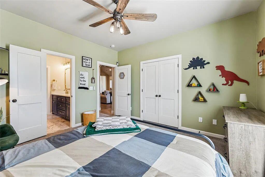 2585 Forest Glen Drive Property Photo 18