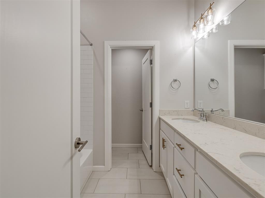 1609 Sw 157th Street Property Photo 33