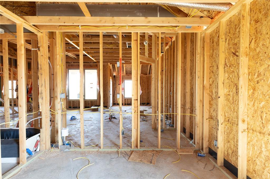 17183 Billy Road Property Photo 4