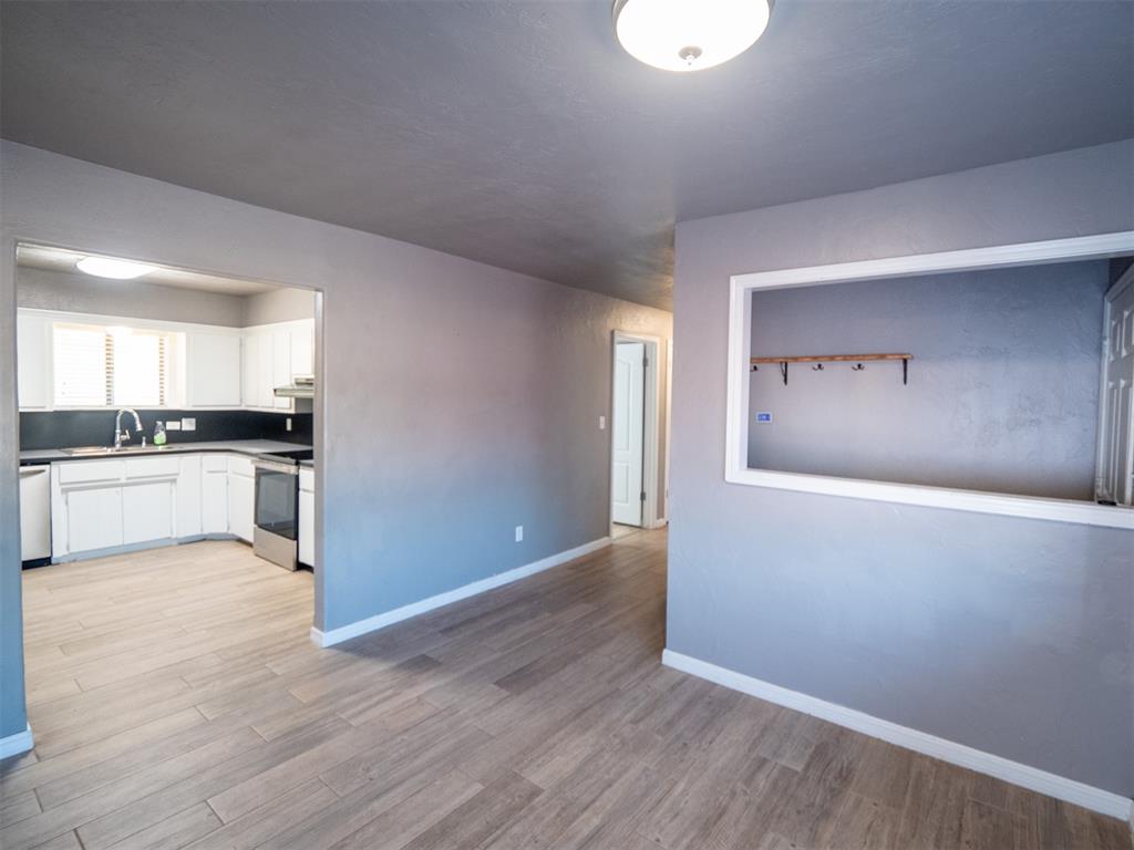 242 S Janeway Avenue Property Photo 13