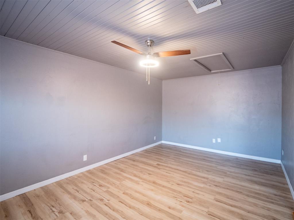 242 S Janeway Avenue Property Photo 16