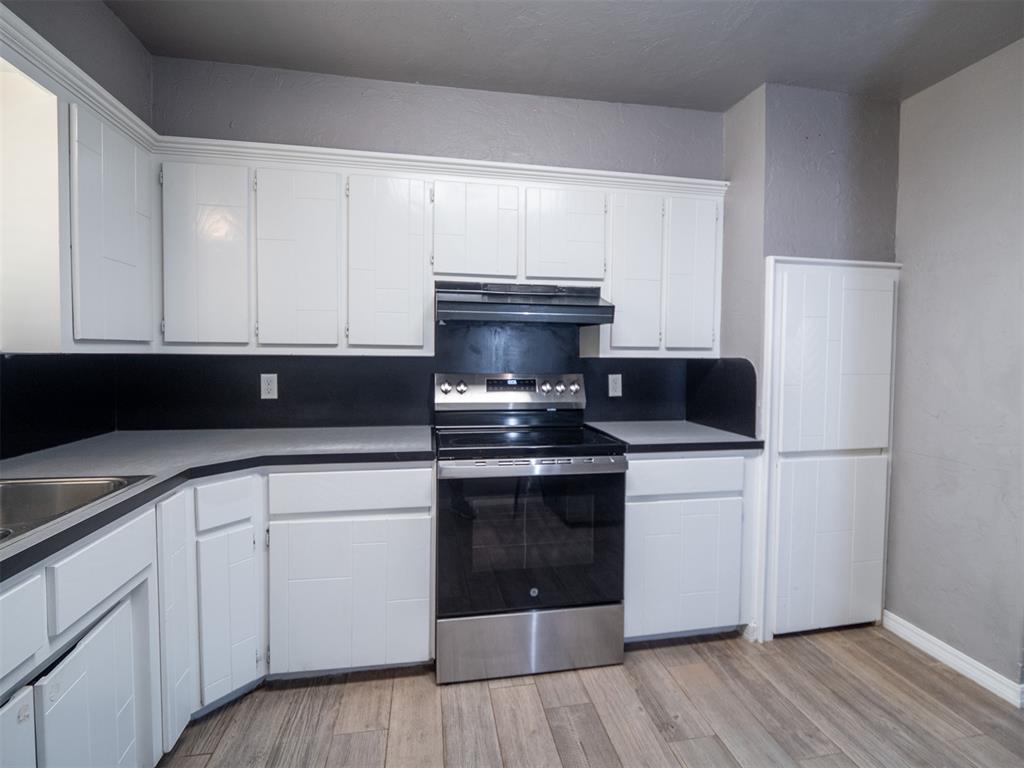 242 S Janeway Avenue Property Photo 24