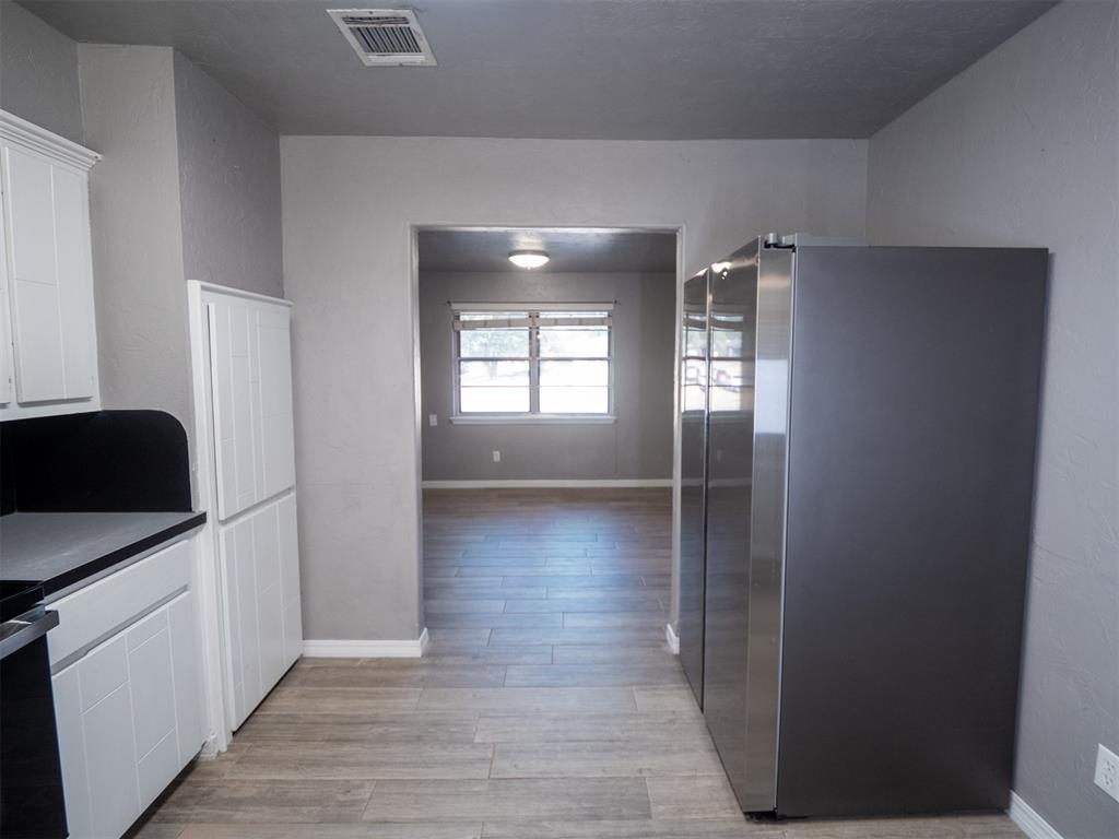 242 S Janeway Avenue Property Photo 26