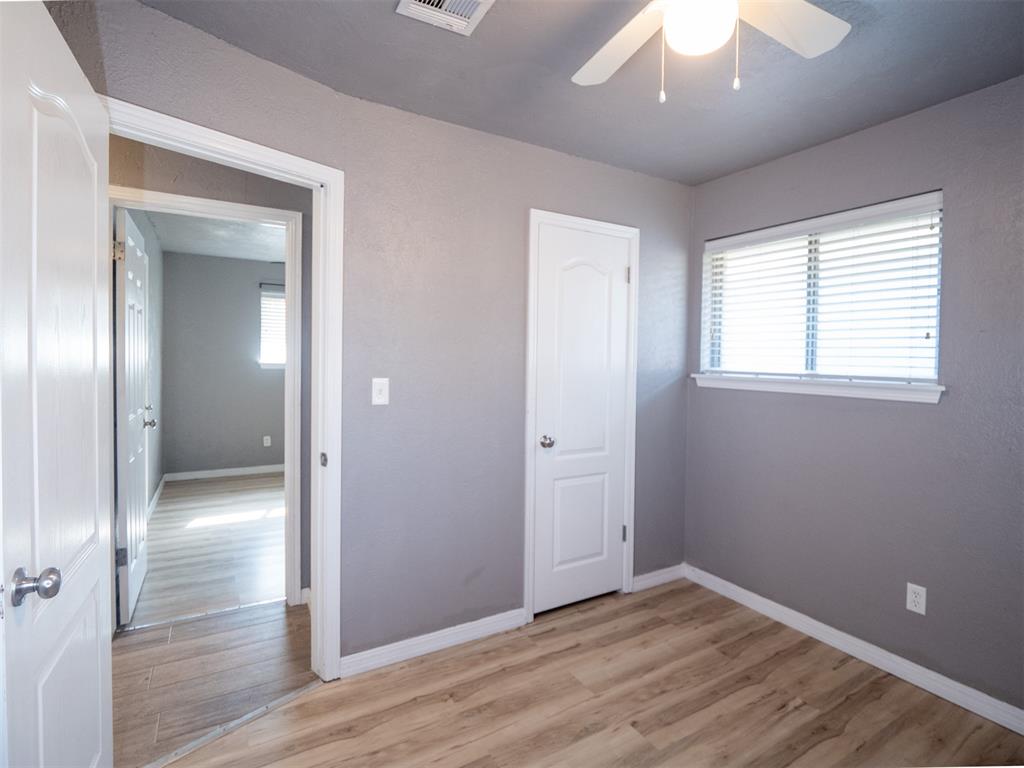 242 S Janeway Avenue Property Photo 37