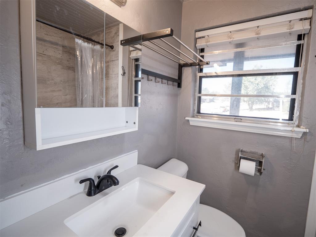 242 S Janeway Avenue Property Photo 40