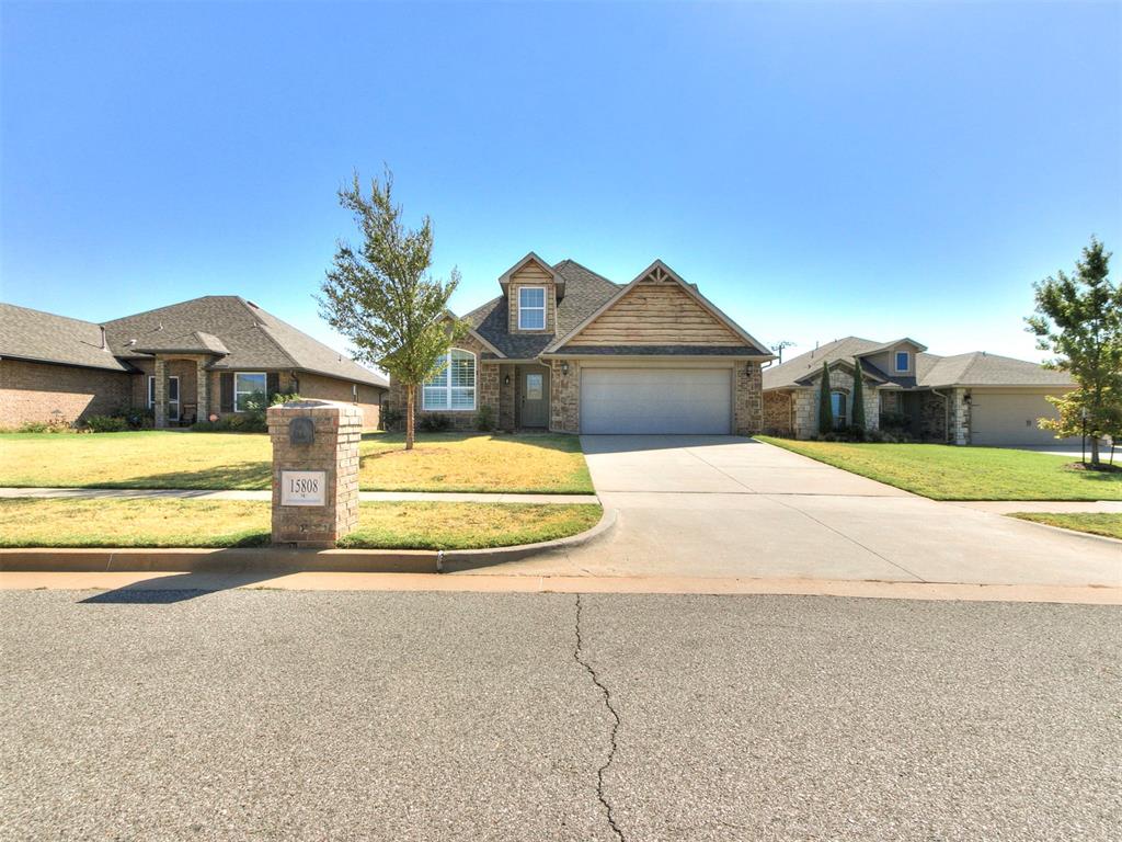 15808 Montague Drive Property Photo 6