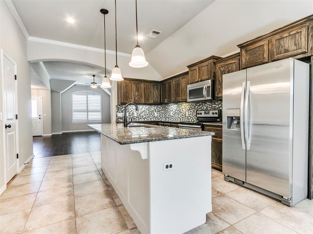 15808 Montague Drive Property Photo 8