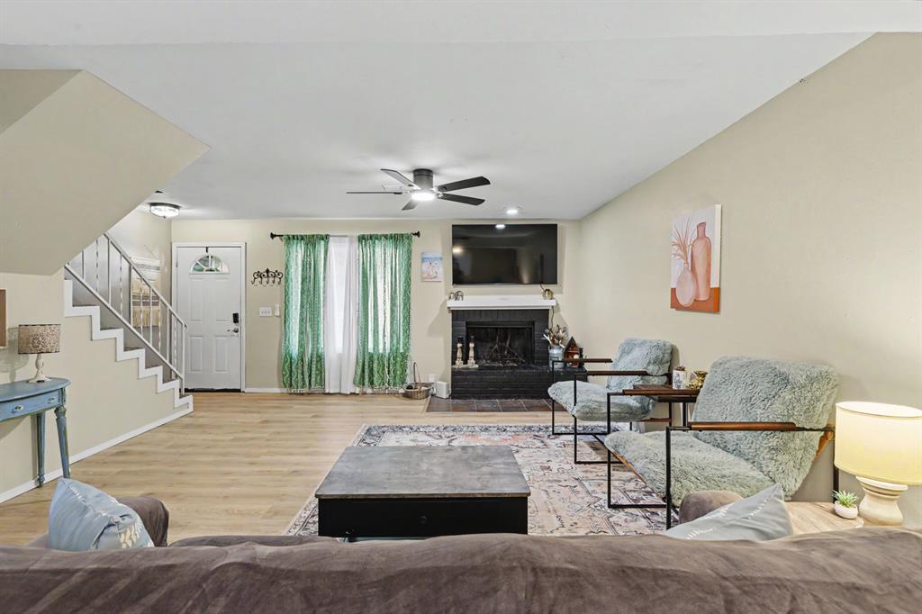 9605 Hefner Village Boulevard Property Photo 8