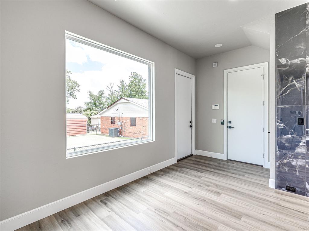 1104 N Lottie Avenue Property Photo 17