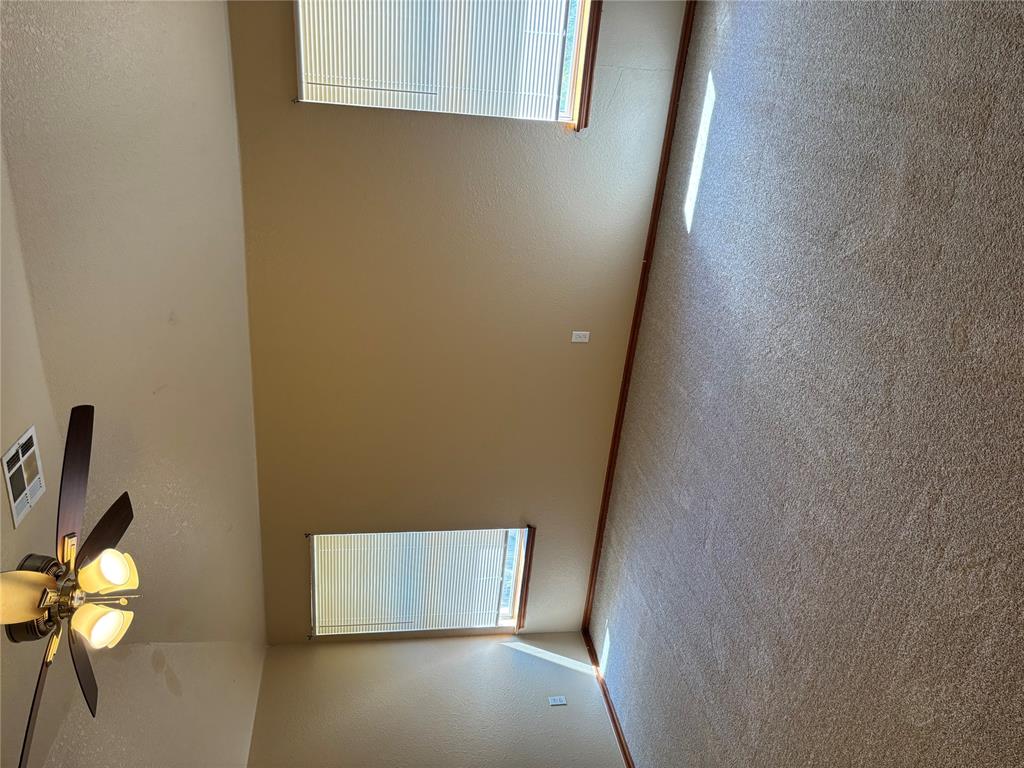 8204 Prairie Ridge Road Property Photo 19