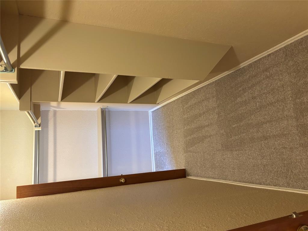 8204 Prairie Ridge Road Property Photo 25