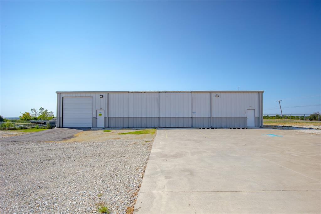 7811 N Kickapoo Avenue Property Photo 23