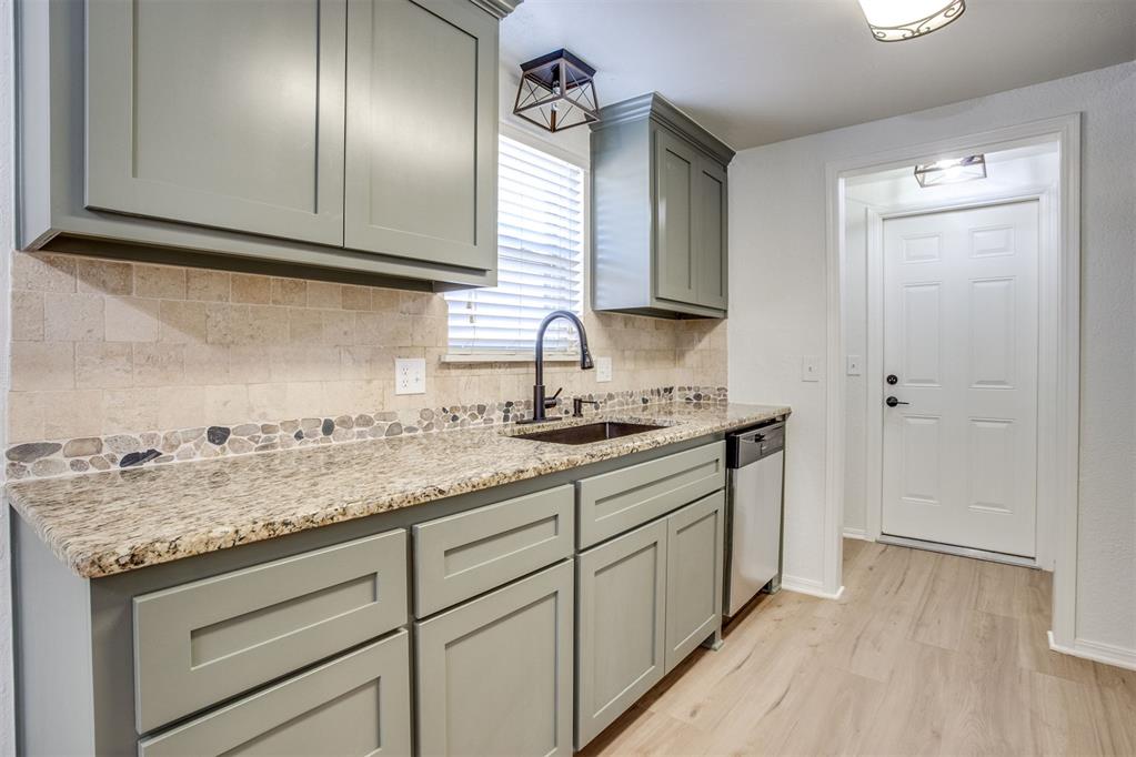 1070 Cumberland Mansion Property Photo 26