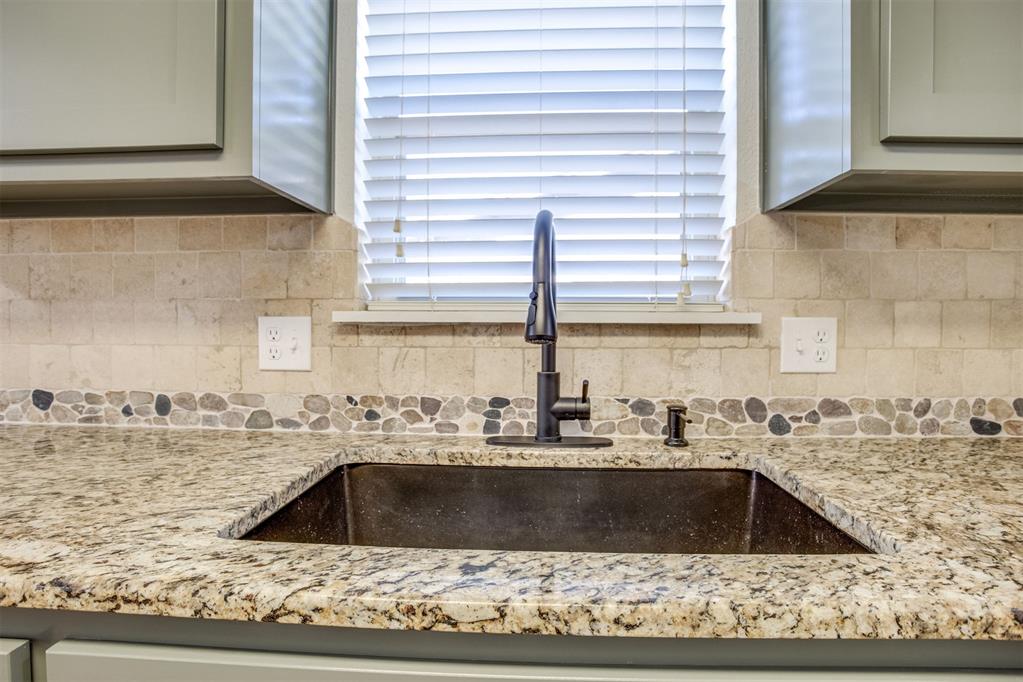 1070 Cumberland Mansion Property Photo 27