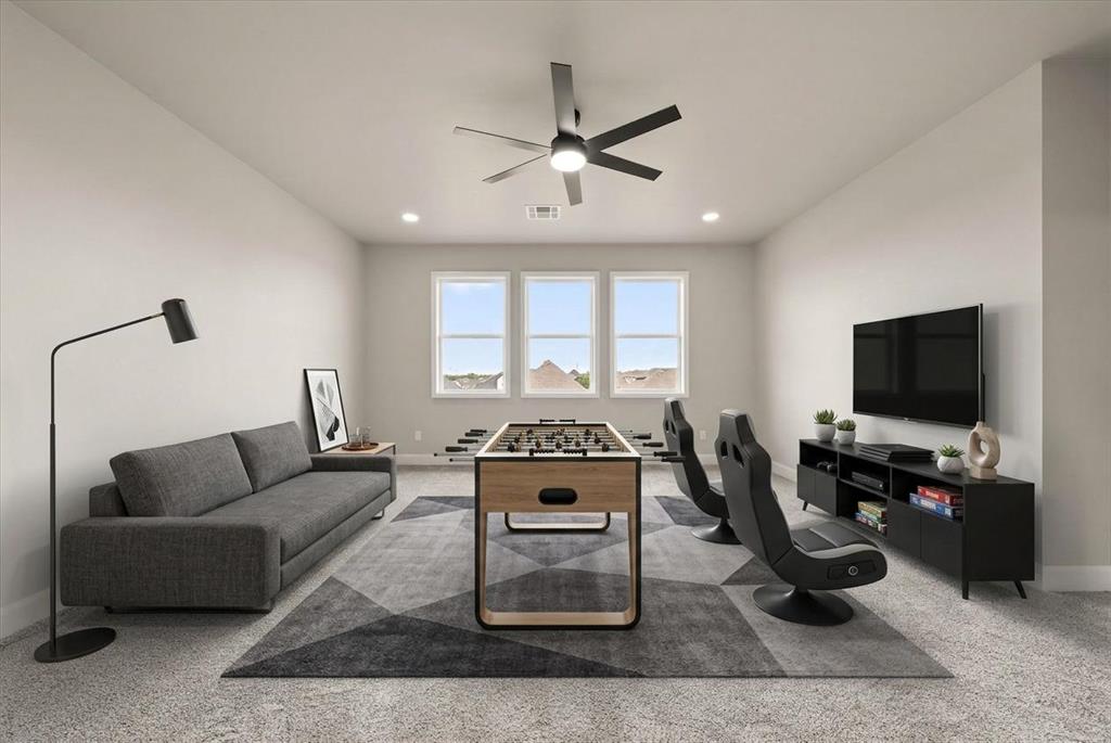 15605 Egerton Place Property Photo 8