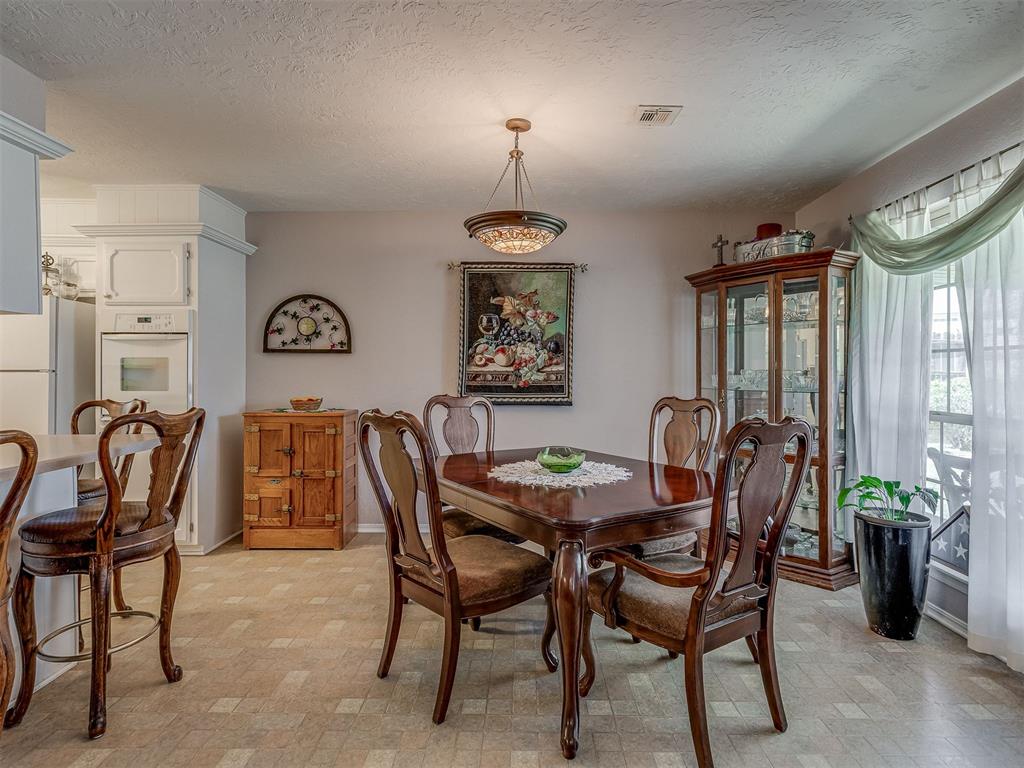 1317 California Avenue Property Photo 10