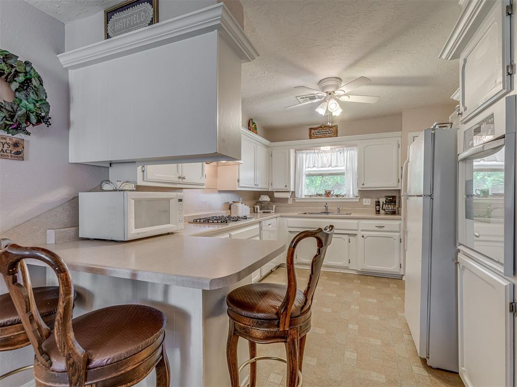 1317 California Avenue Property Photo 11