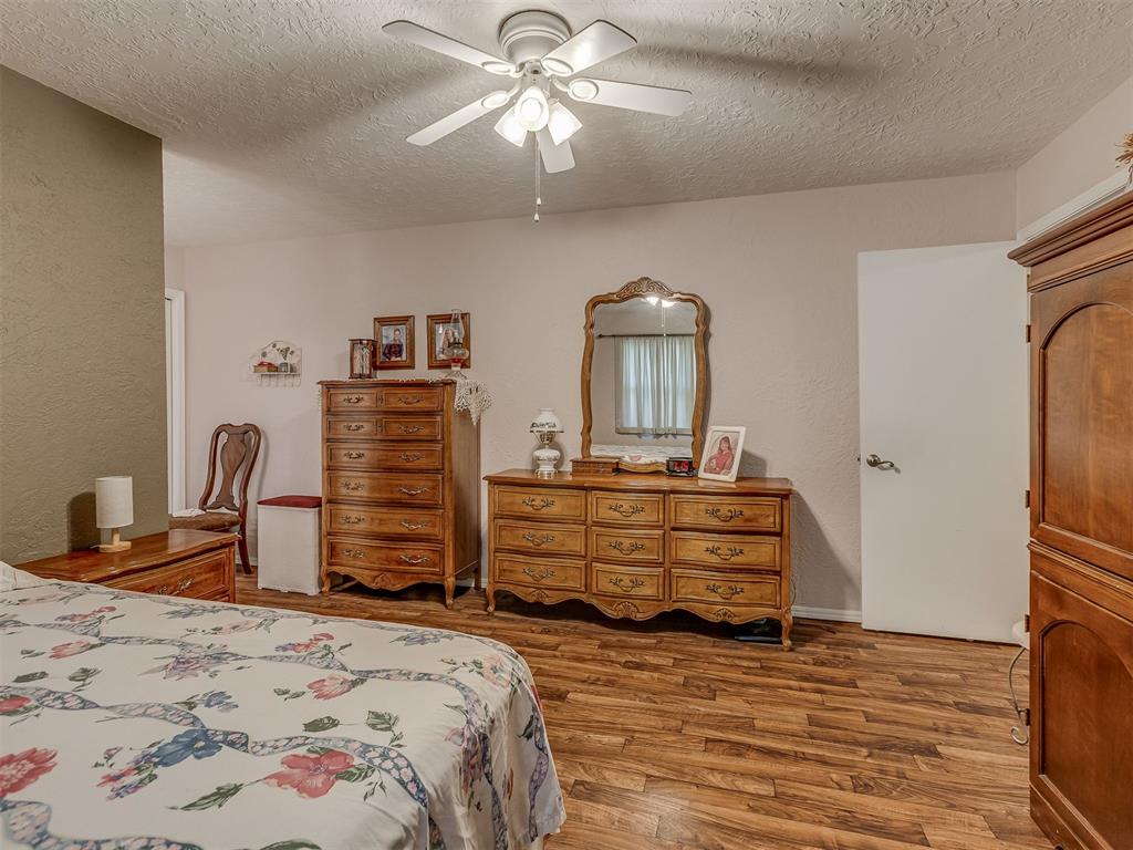 1317 California Avenue Property Photo 18