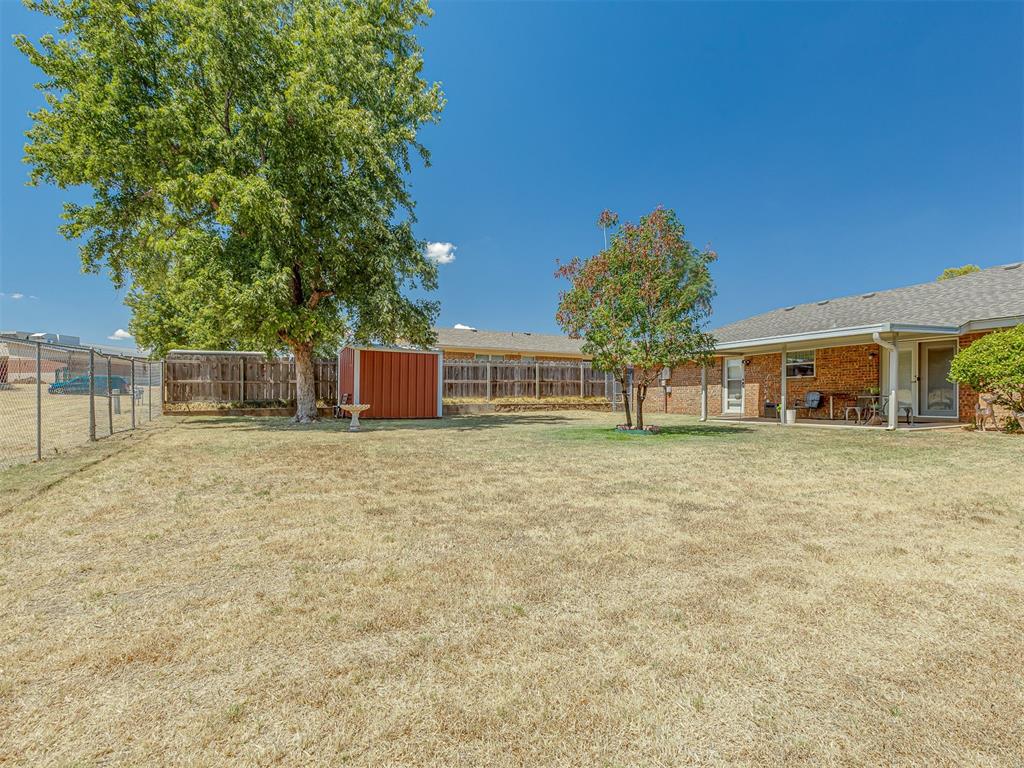 1317 California Avenue Property Photo 33