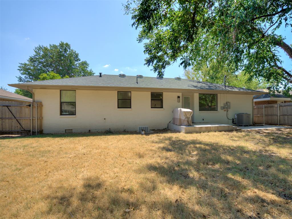 1605 Rowena Lane Property Photo 21