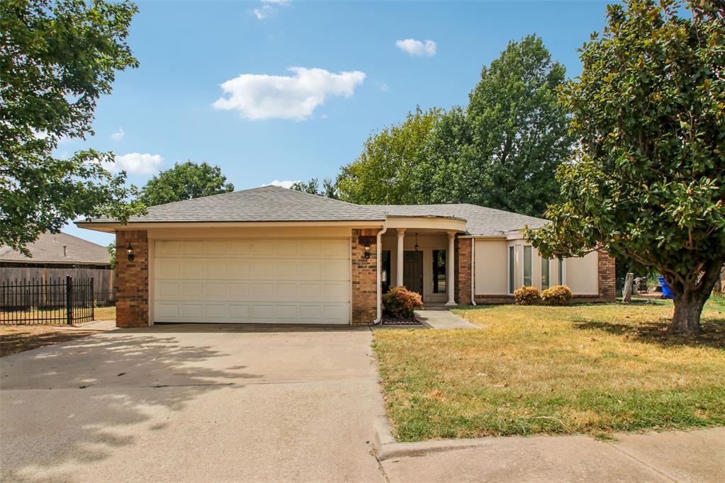 1536 Creekside Drive Property Photo 1