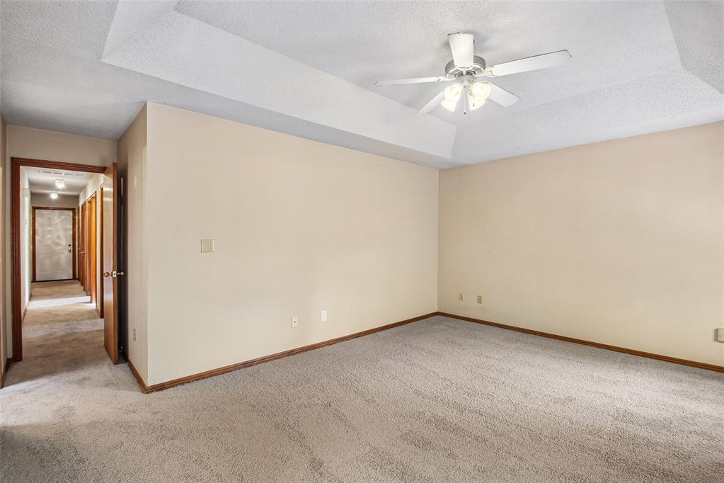 1536 Creekside Drive Property Photo 19
