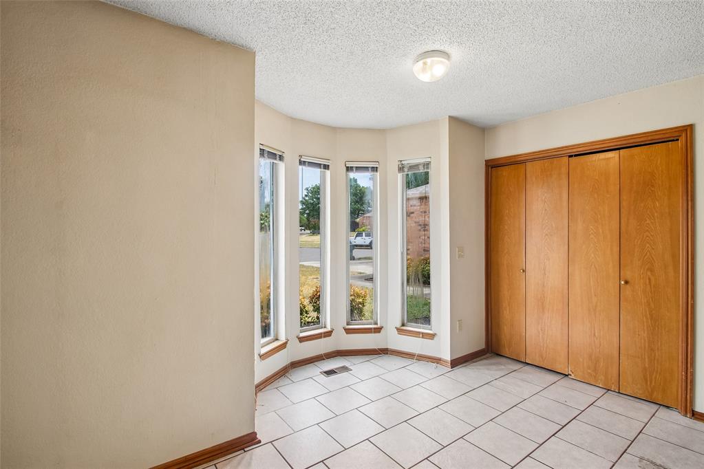 1536 Creekside Drive Property Photo 25