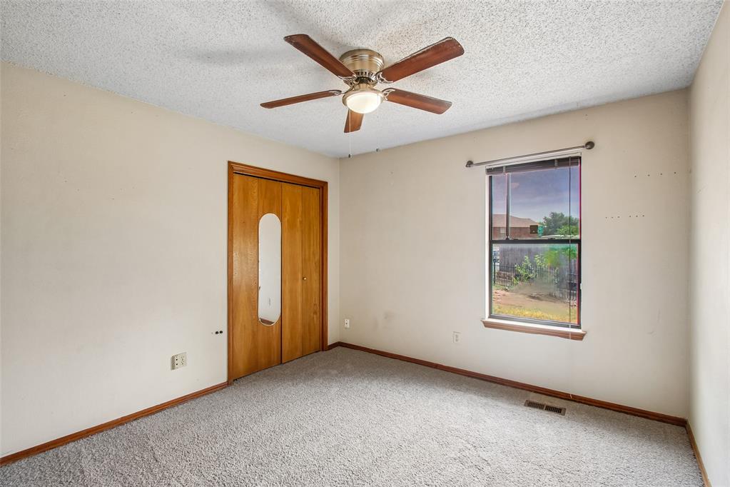 1536 Creekside Drive Property Photo 33