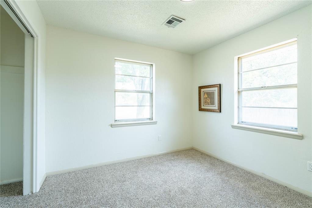 921 S Post Road Property Photo 18