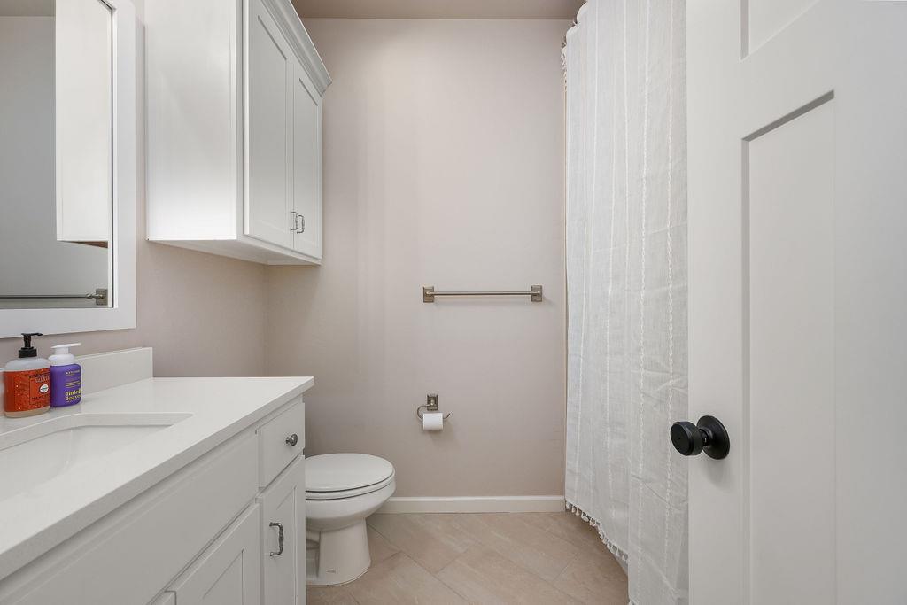 4604 Bermuda Drive Property Photo 12