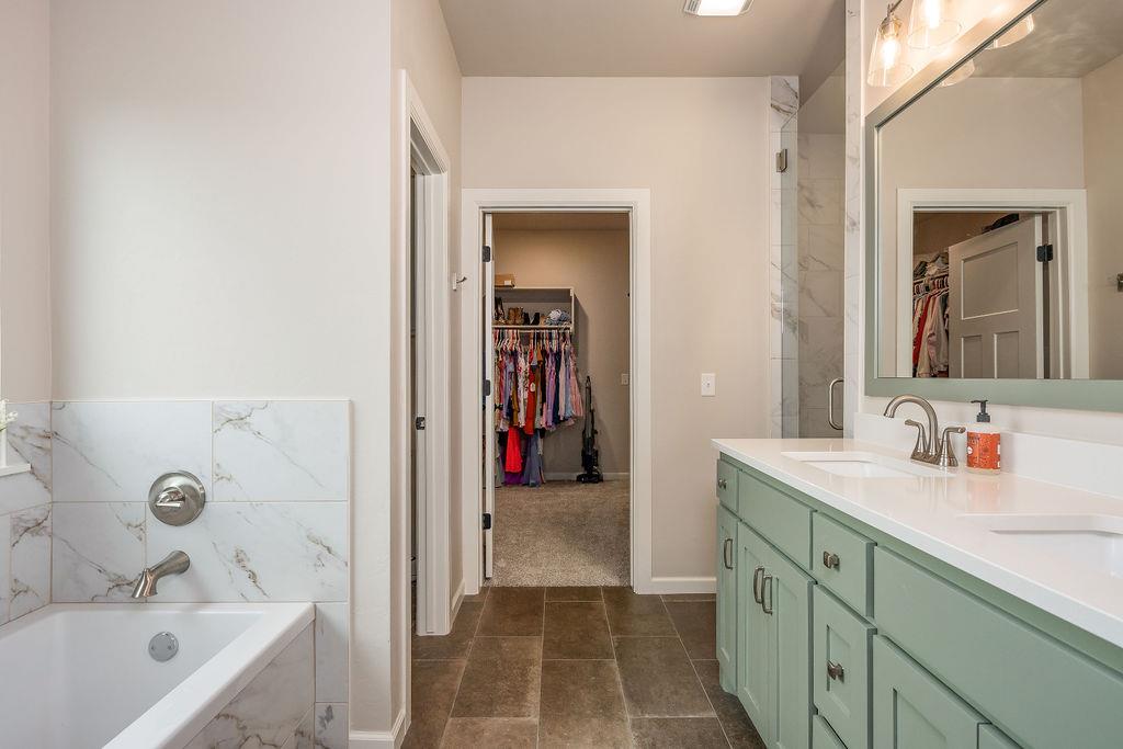 4604 Bermuda Drive Property Photo 17