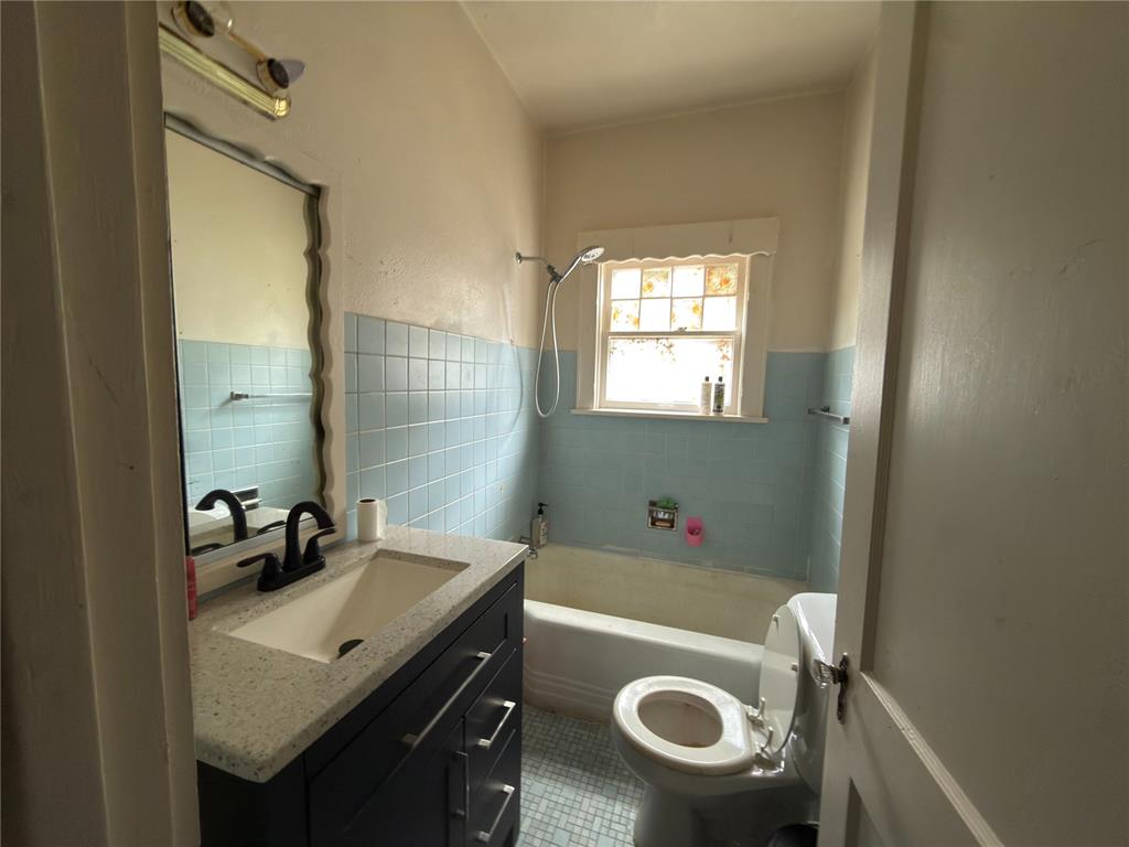 14250 N 365 Road Property Photo 12