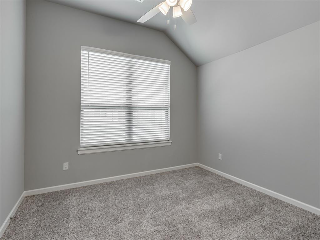 2905 Kingswood Drive Property Photo 26