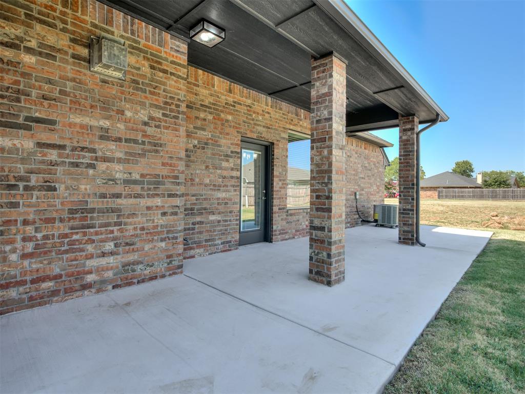 2905 Kingswood Drive Property Photo 35