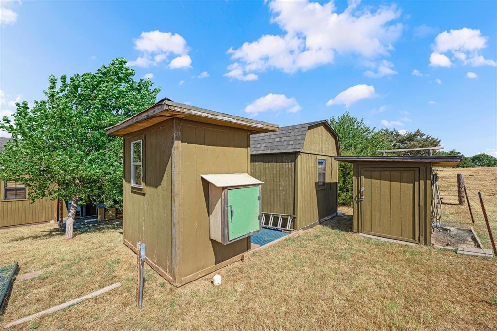 3500 Ne Hefner Road Property Photo 14