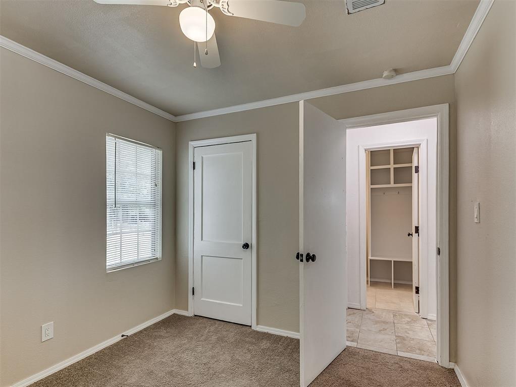 1420 Se 38th Street Property Photo 18