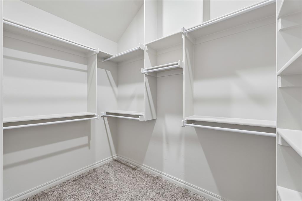 8125 Mountain Oak Drive Property Photo 36