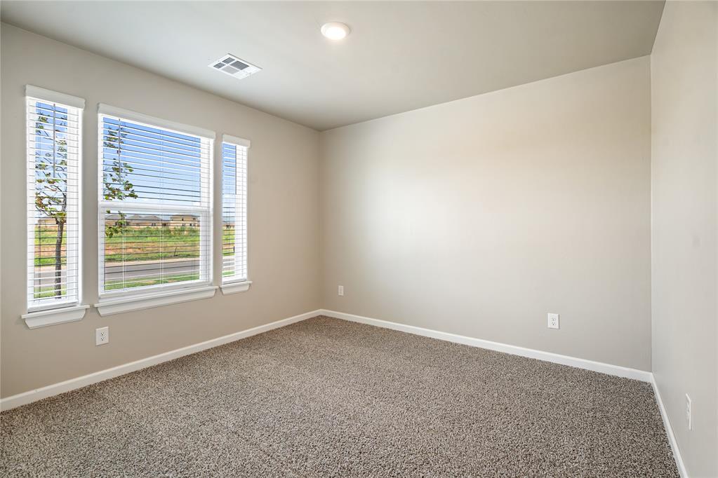 1908 Palmatum Road Property Photo 9