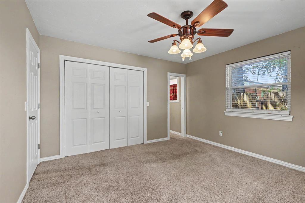 5705 Nw 67th Street Property Photo 18