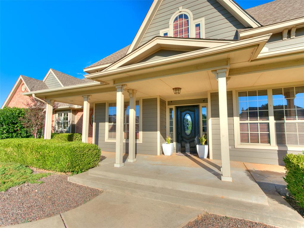 22700 Emily Way Property Photo 4