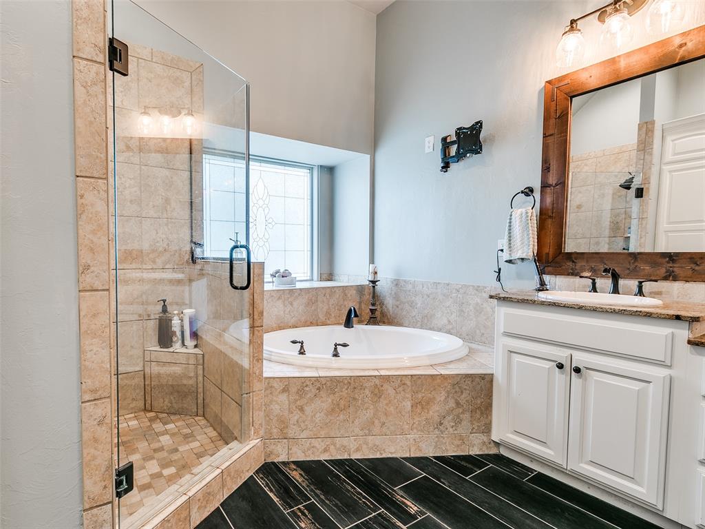 22700 Emily Way Property Photo 20